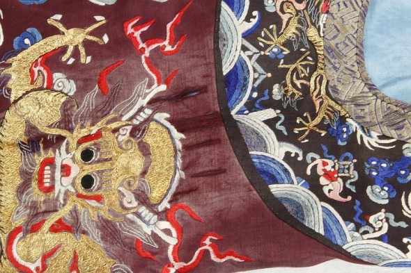 Close up of the Chinese dragon robe. Photographer: Anne Peranteau © Te Papa