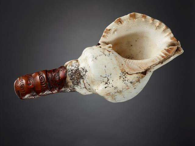 Pūtātara (shell trumpet), New Zealand, maker unknown. Oldman Collection. Gift of the New Zealand Government, 1992. Te Papa (OL000580)