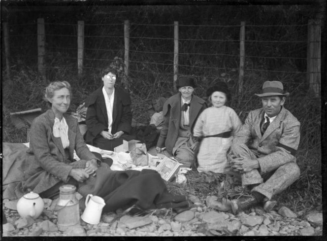 Godber family picnic group at Waikanae, Christmas Day 1924.. Godber, Albert Percy, 1875-1949 :Collection of albums, prints and negatives. Ref: APG-1309-1/2-G. Alexander Turnbull Library, Wellington, New Zealand. http://natlib.govt.nz/records/23151509