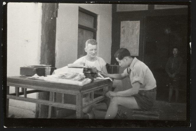 Rewi Alley teaching at Shandan School, Gansu, China. Alley, Rewi, 1897-1987 Photographs. Ref PA1-q-685-7-14. Alexander Turnbull Library, Wellington, New Zealand. records23079924